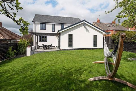 72 Cornmoor Road, Whickham, Newcastle Upon Tyne, NE16 4PY