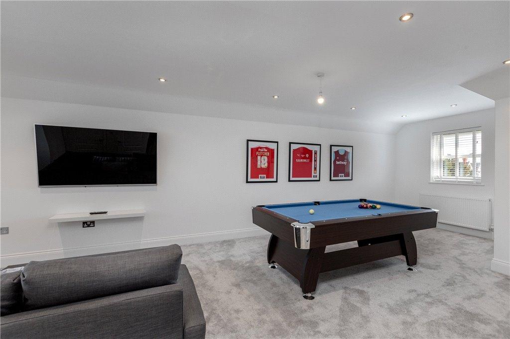Bedroom 4/Games Room