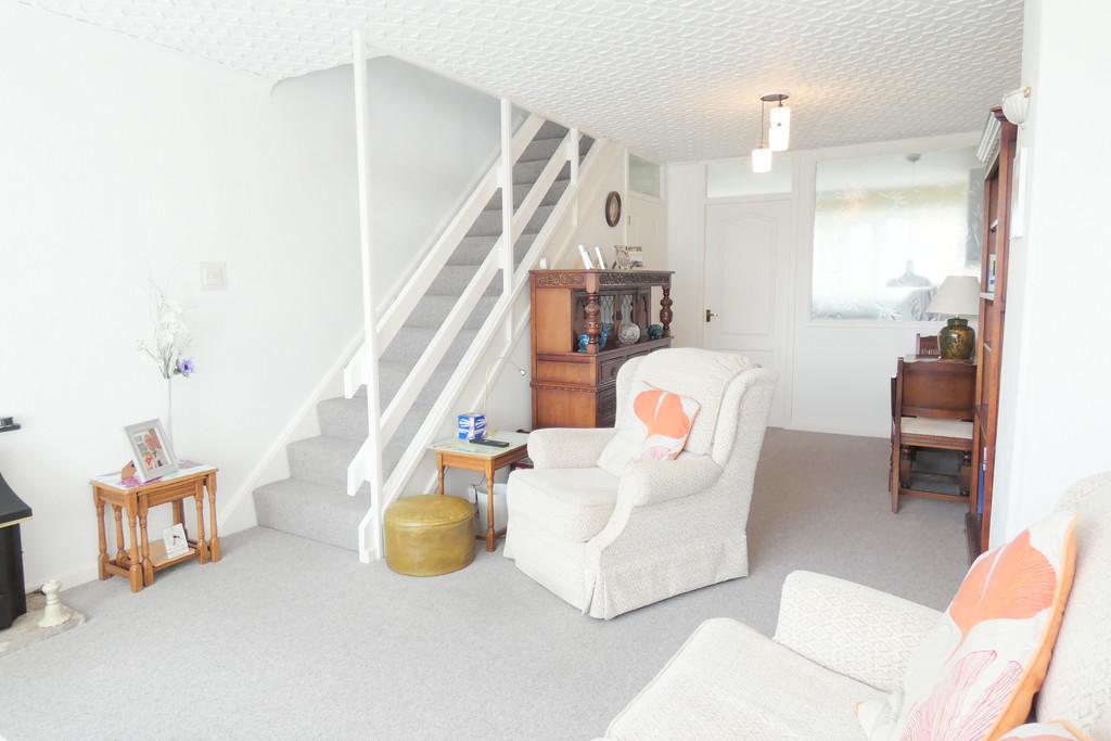 Meadowside Close, Great Barr, Birmingham 3 bed townhouse £200,000