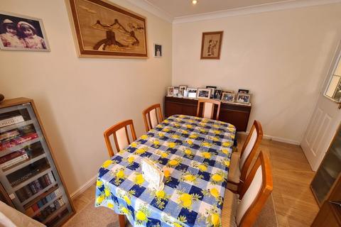 26 Carlow Drive, West Sleekburn, Choppington, NE62 5UT