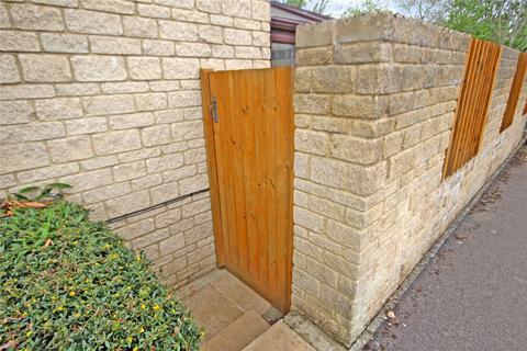 10 Roebuck Close, Wootton Bassett, Swindon, SN4 8NL