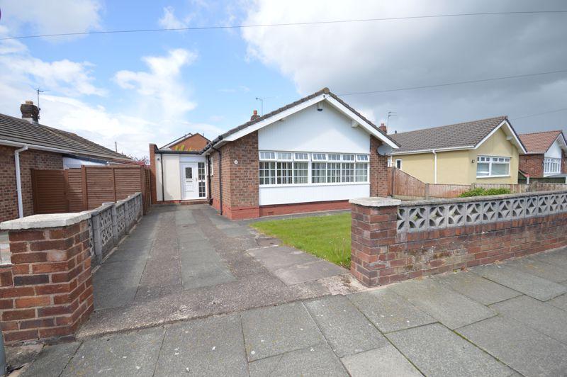 Hill View, Widnes 3 bed detached bungalow £250,000