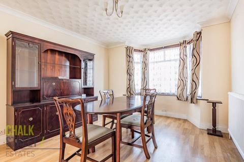 140 Ballards Road, Dagenham, RM10 9AB