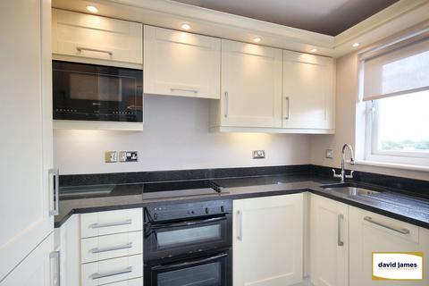 1 bedroom apartment to rent, Albany Court, Bromley Road