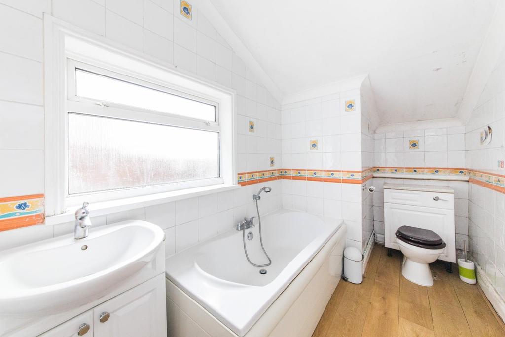 Ground Floor Bathroom