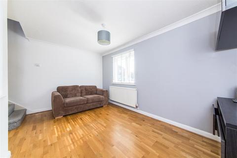 38 Chatsworth Road, Dartford, DA1 5AT
