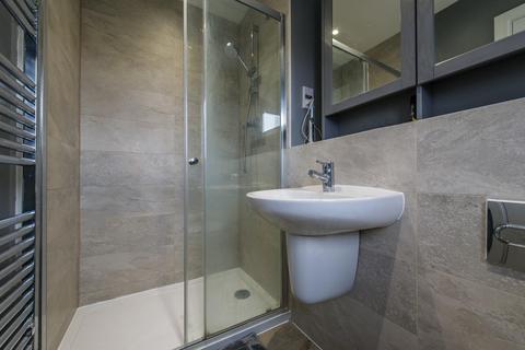 12 Barchamber Way, Gravesend, DA12 2FA