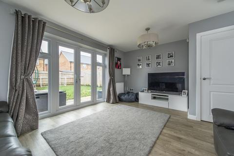 12 Barchamber Way, Gravesend, DA12 2FA