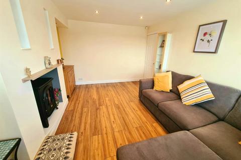 96a Hickman Road, Galley Common, Nuneaton, CV10 9NG