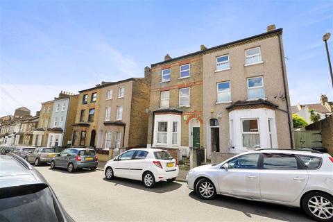 25a Elderton Road, London, SE26 4EY