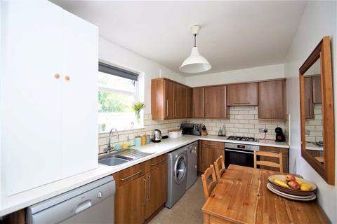 5 Birch Crescent, Leeds, LS15 7SU