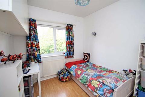 5 Birch Crescent, Leeds, LS15 7SU