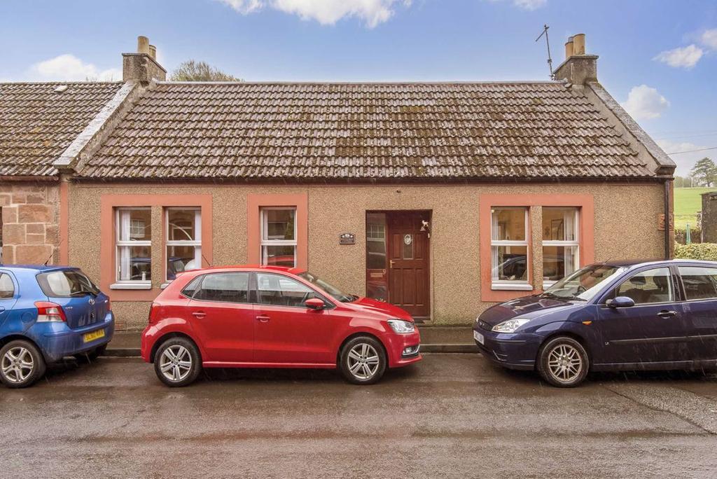 Skene Street, Strathmiglo, Fife 3 bed terraced house £190,000