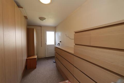 18 Hamilton Crescent, Warley, Brentwood, CM14 5ES