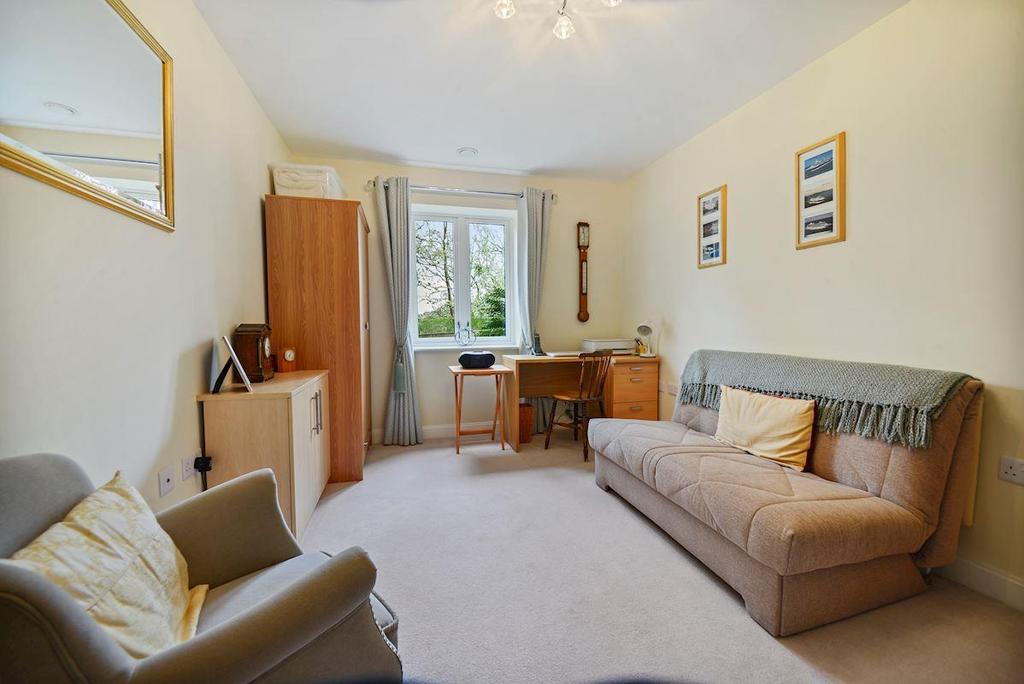 Bedroom 2.jpg