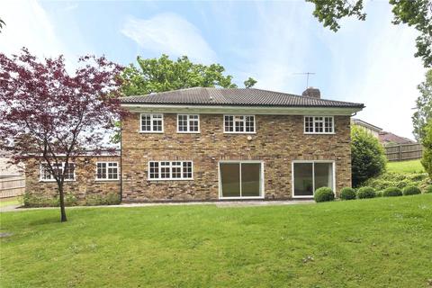 12 Old Farmhouse Drive, Oxshott, Leatherhead, KT22 0EY