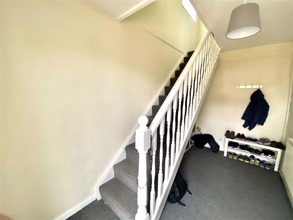 Moore Road, Barwell 3 bed semidetached house £175,000