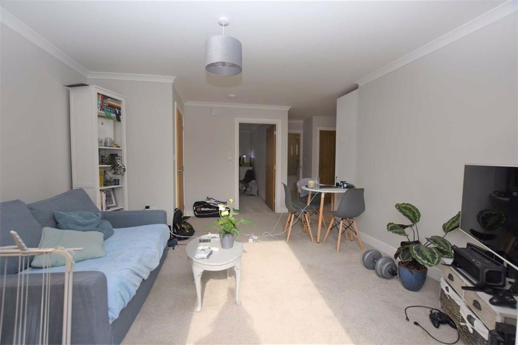 Cressingham Road, Reading 1 bed flat £895 pcm (£207 pw)