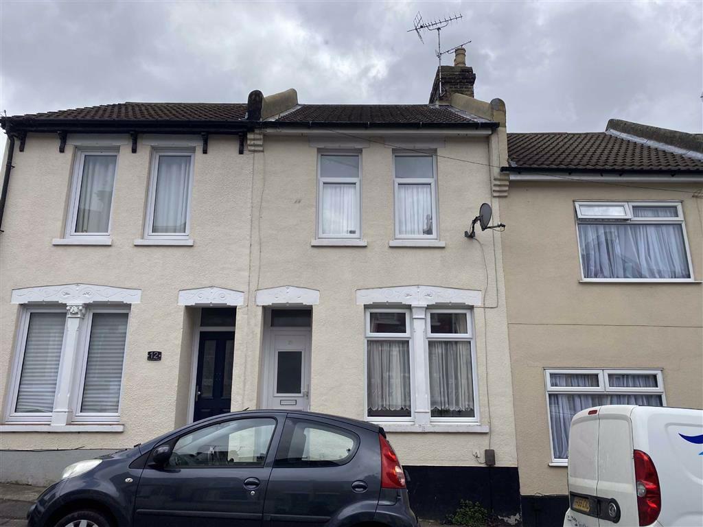Kitchener Road, Strood, Rochester 2 bed terraced house £220,000