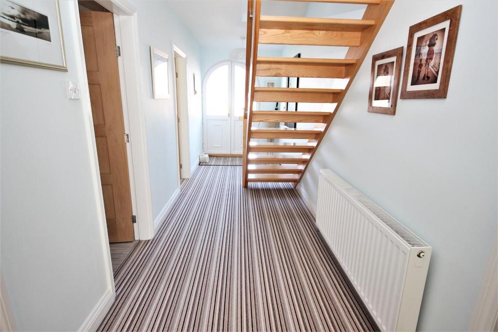Claremont Drive, Hartlepool 3 bed semidetached bungalow £285,000