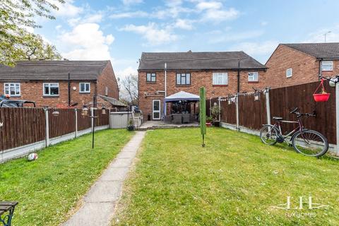95 Clement Way, Upminster, RM14 2NT