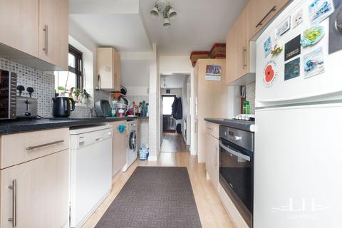 95 Clement Way, Upminster, RM14 2NT