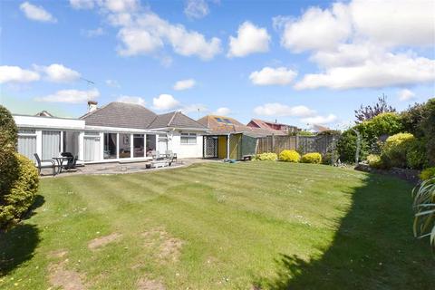 15 Broadmark Way, Rustington, Littlehampton, BN16 2EY