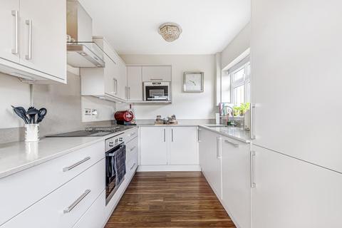 1 Templecroft, Ashford, TW15 1TJ