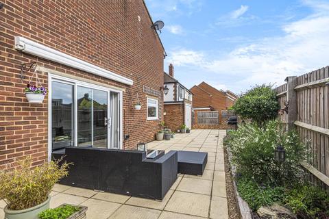 1 Templecroft, Ashford, TW15 1TJ