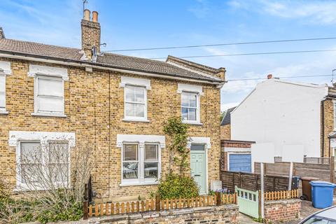 5 Cornflower Terrace, London, SE22 0HH