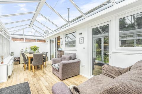 8 Bennetts Close, West Wittering, Chichester, PO20 8EP