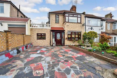 4 bedroom semi-detached house for sale, Raymere Gardens, London