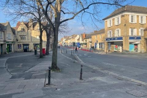 undefined, Market Square, 8B Market Square, Witney