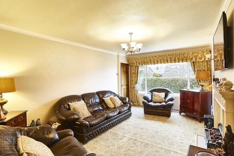 19 Ambrose Crescent, Diggle, Oldham, OL3 5XG