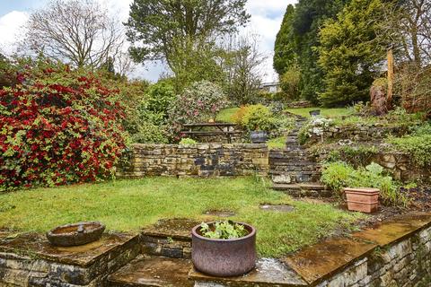 19 Ambrose Crescent, Diggle, Oldham, OL3 5XG