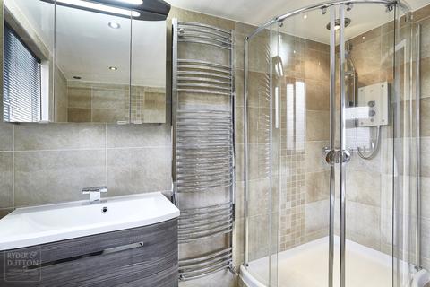 19 Ambrose Crescent, Diggle, Oldham, OL3 5XG