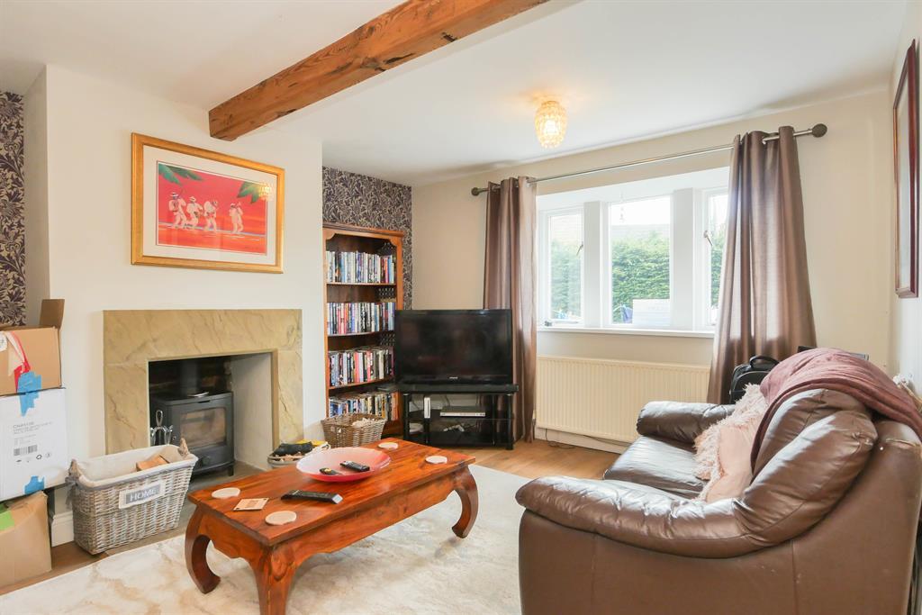 Woodfield Terrace, Pudsey, LS28 3 bed terraced house £200,000
