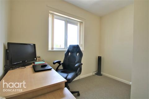 15 Ingram Crescent, Dunscroft, Doncaster, DN7 4JG