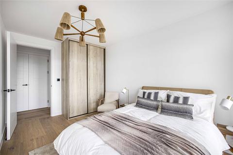 3 bedroom apartment for sale - Wood Street, London, E17