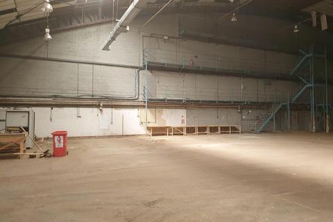 Warehouse to rent - Beach Close, Newhaven, BN9