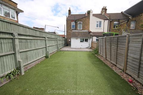 1 George Road, New Malden, KT3 6BT