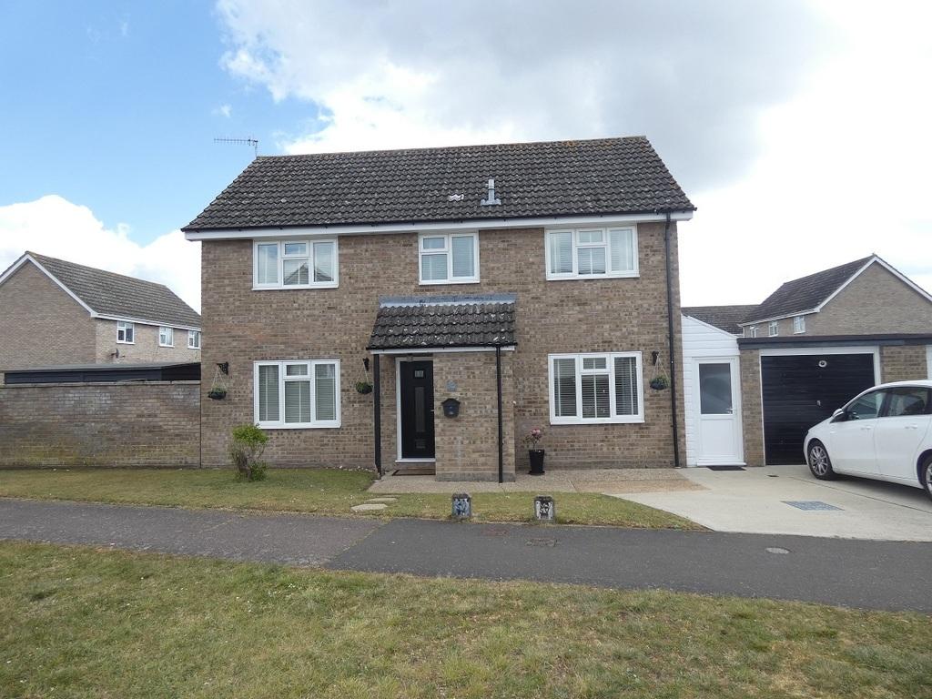 Nunnery Drive, Thetford, IP24 3EP 4 bed detached house £355,000