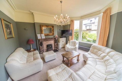 Guest house for sale - Compton Road, Buxton, Derbyshire, SK17