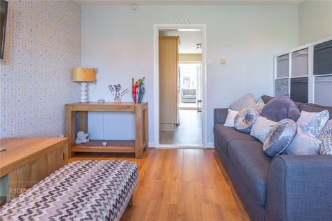14 Erlesmere Close, Oldham, OL4 2LD