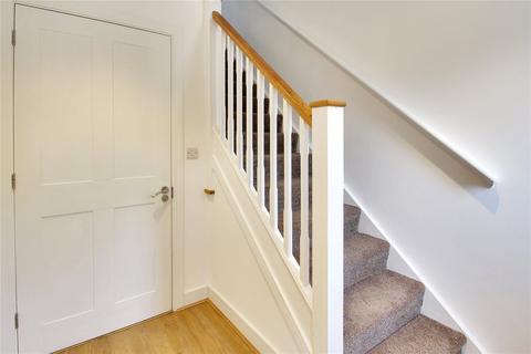 7 Darnley Road, Grays, RM17 6QS