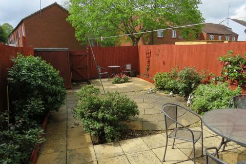 17 Haselrig Square, Northampton, NN4 9RD