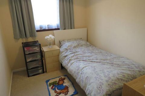 17 Haselrig Square, Northampton, NN4 9RD