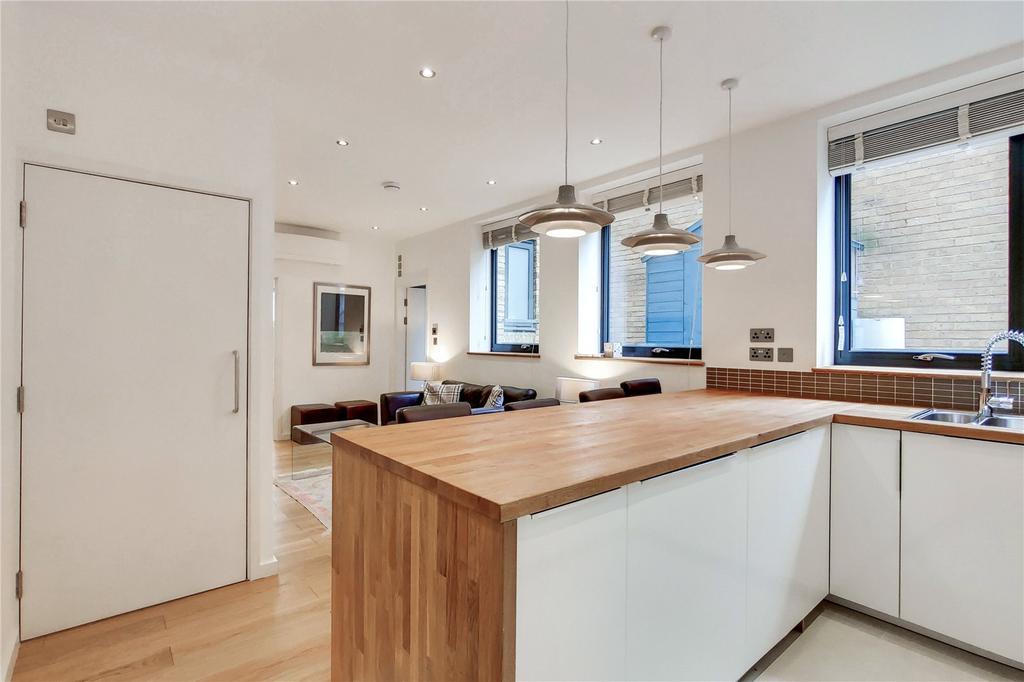 Reception/Kitchen