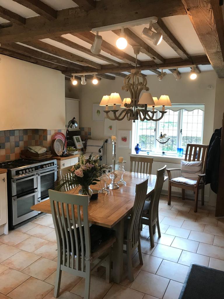 Kitchen/Breakfast
