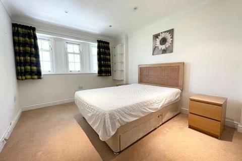 2 bedroom apartment to rent, Stanhope Road, Highgate, N6